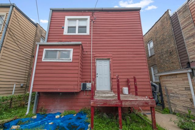 4903 W Rice Street, Chicago, IL 60651