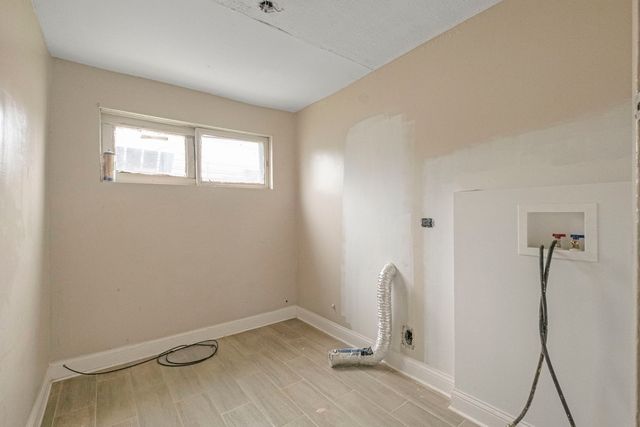 4903 W Rice Street, Chicago, IL 60651