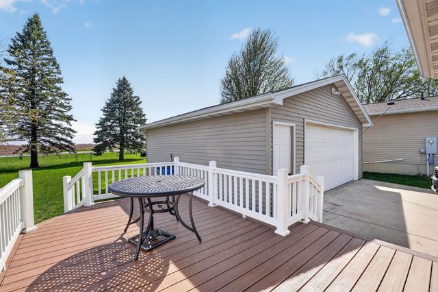 3134 Violet Drive, Waterloo, IA 50701