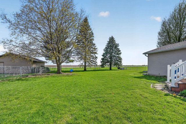 3134 Violet Drive, Waterloo, IA 50701