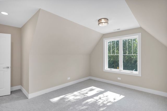 16546 Pear Avenue, Orland Park, IL 60462