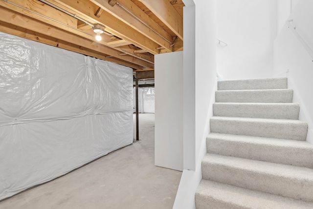 16546 Pear Avenue, Orland Park, IL 60462