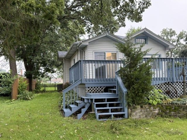 414 W Park Avenue, Round Lake, IL 60073
