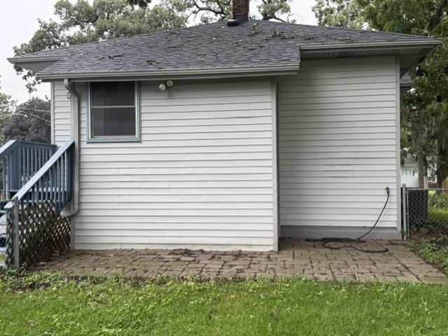 414 W Park Avenue, Round Lake, IL 60073