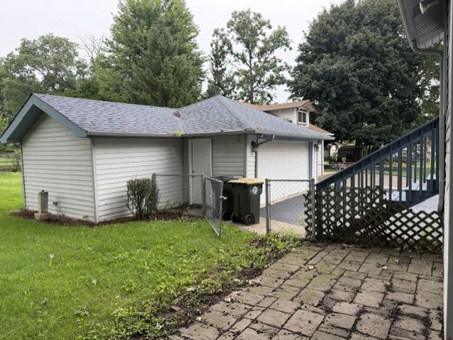 414 W Park Avenue, Round Lake, IL 60073
