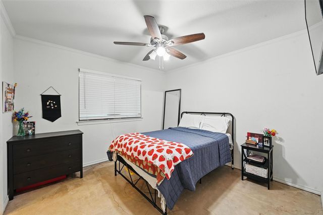732 Heather Knoll Drive, Desoto, TX 75115