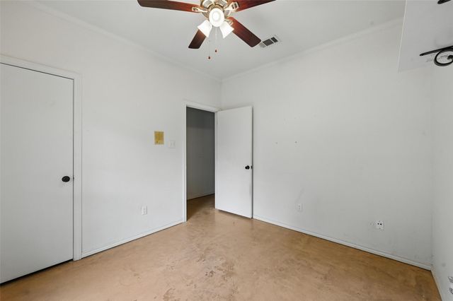 732 Heather Knoll Drive, Desoto, TX 75115