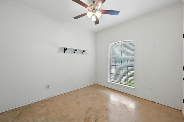 732 Heather Knoll Drive, Desoto, TX 75115