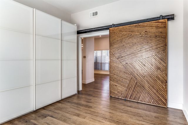 10403 High Hollows Drive 102, Dallas, TX 75230