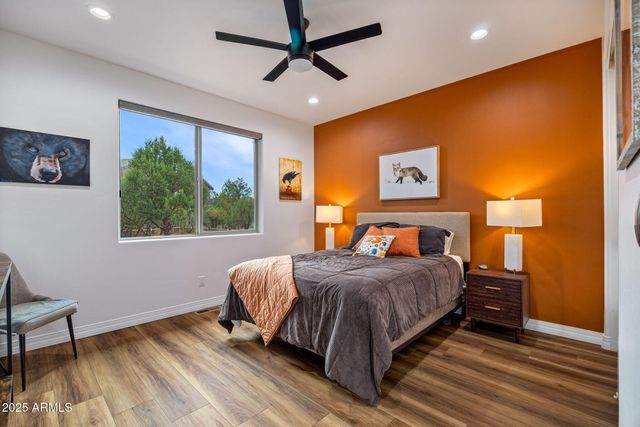 2344 Hellcat Circle, Overgaard, AZ 85933