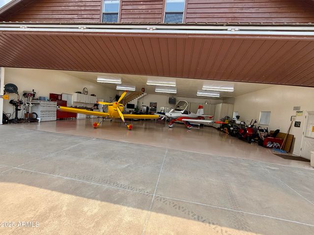 2344 Hellcat Circle, Overgaard, AZ 85933