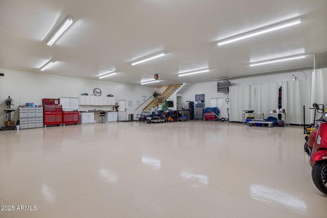 2344 Hellcat Circle, Overgaard, AZ 85933