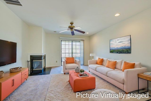 1109 Stoneridge Circle, Helmetta, NJ 08828