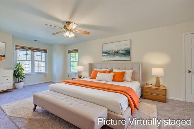 1109 Stoneridge Circle, Helmetta, NJ 08828