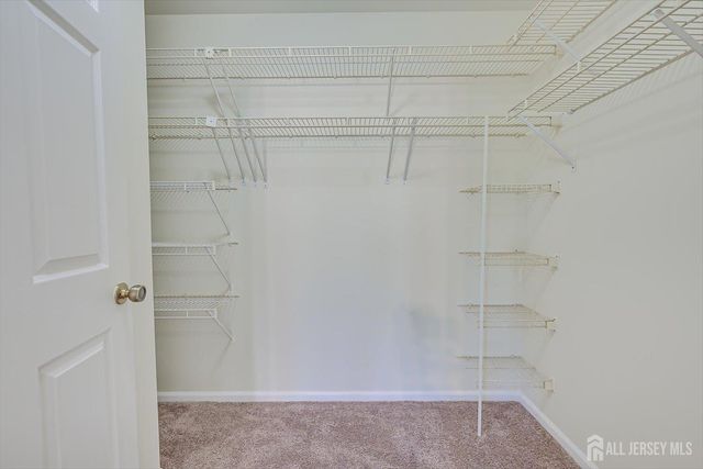 1109 Stoneridge Circle, Helmetta, NJ 08828