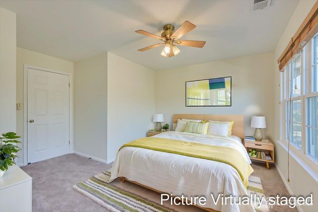 1109 Stoneridge Circle, Helmetta, NJ 08828