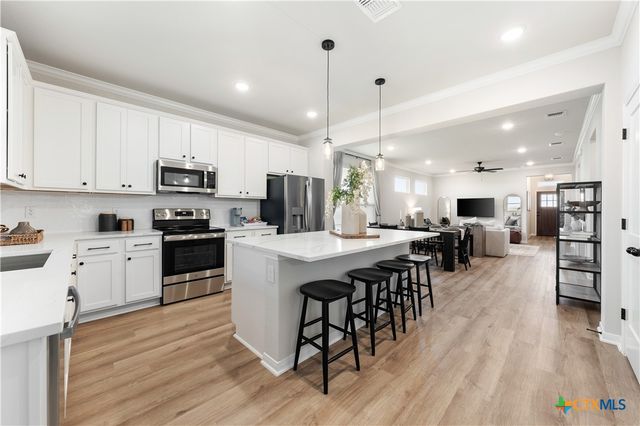 614 Seven Springs Drive, Temple, TX 76502