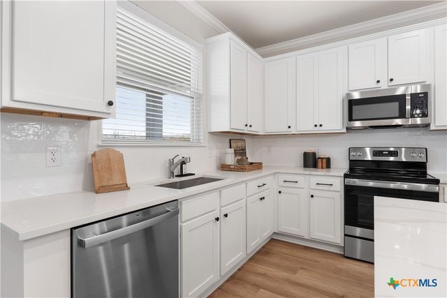614 Seven Springs Drive, Temple, TX 76502