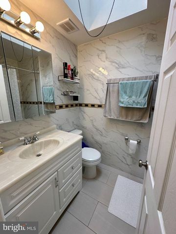 8927 REVERE ST, Philadelphia, PA 19152