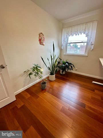 8927 REVERE ST, Philadelphia, PA 19152