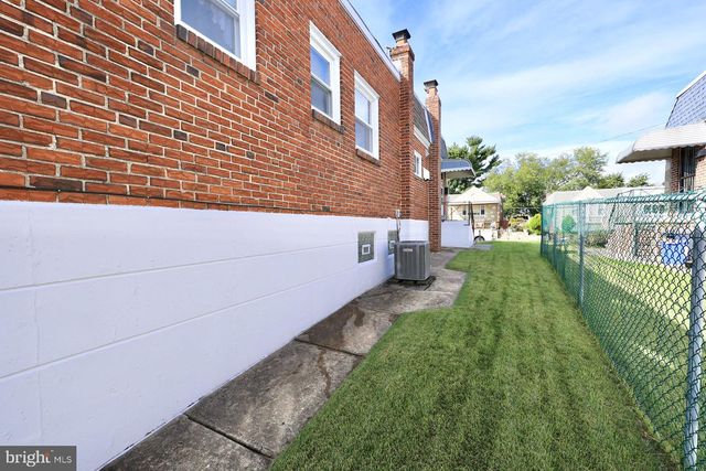 8927 REVERE ST, Philadelphia, PA 19152