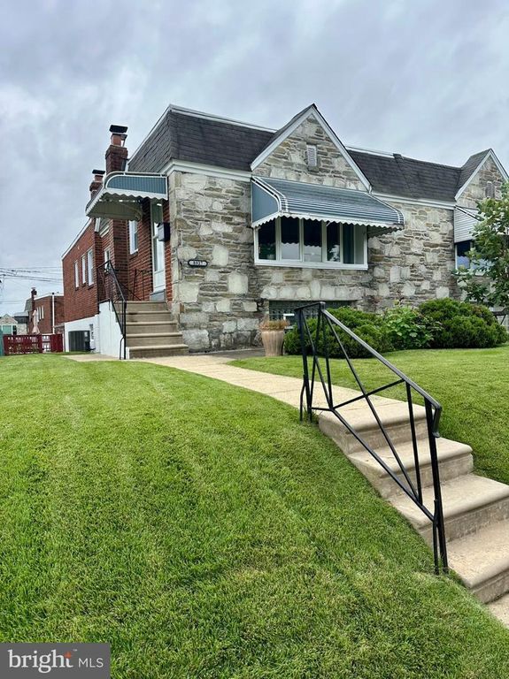 8927 REVERE ST, Philadelphia, PA 19152