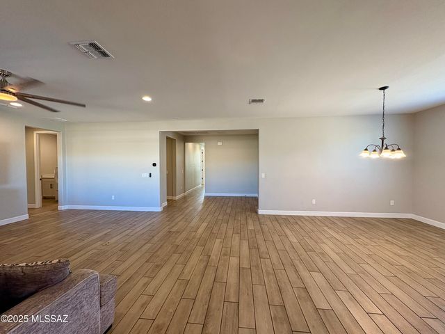 9709 E Holbert Trail, Tucson, AZ 85747