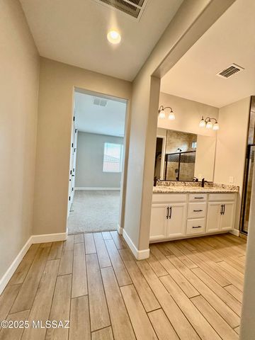 9709 E Holbert Trail, Tucson, AZ 85747