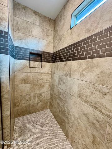 9709 E Holbert Trail, Tucson, AZ 85747