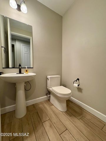 9709 E Holbert Trail, Tucson, AZ 85747