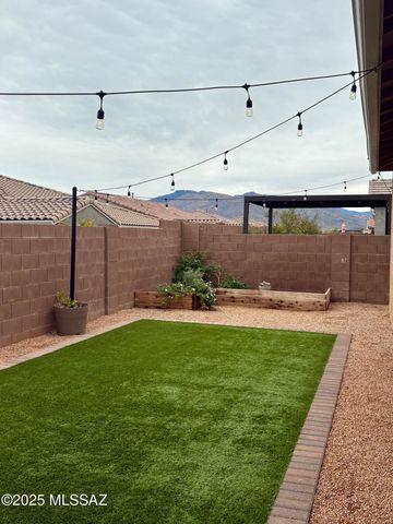 9709 E Holbert Trail, Tucson, AZ 85747