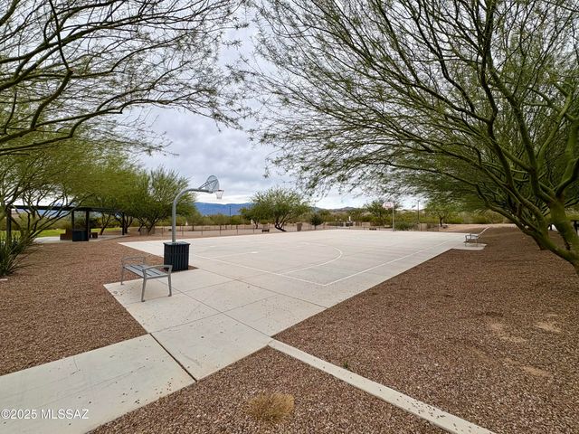 9709 E Holbert Trail, Tucson, AZ 85747