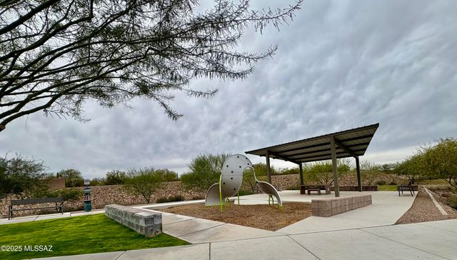 9709 E Holbert Trail, Tucson, AZ 85747