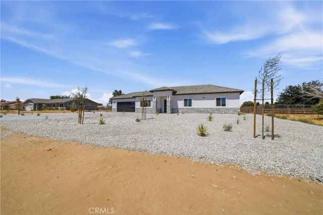 12658 Standing Bear Road, Apple Valley, CA 92308
