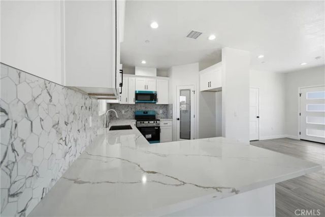 12658 Standing Bear Road, Apple Valley, CA 92308