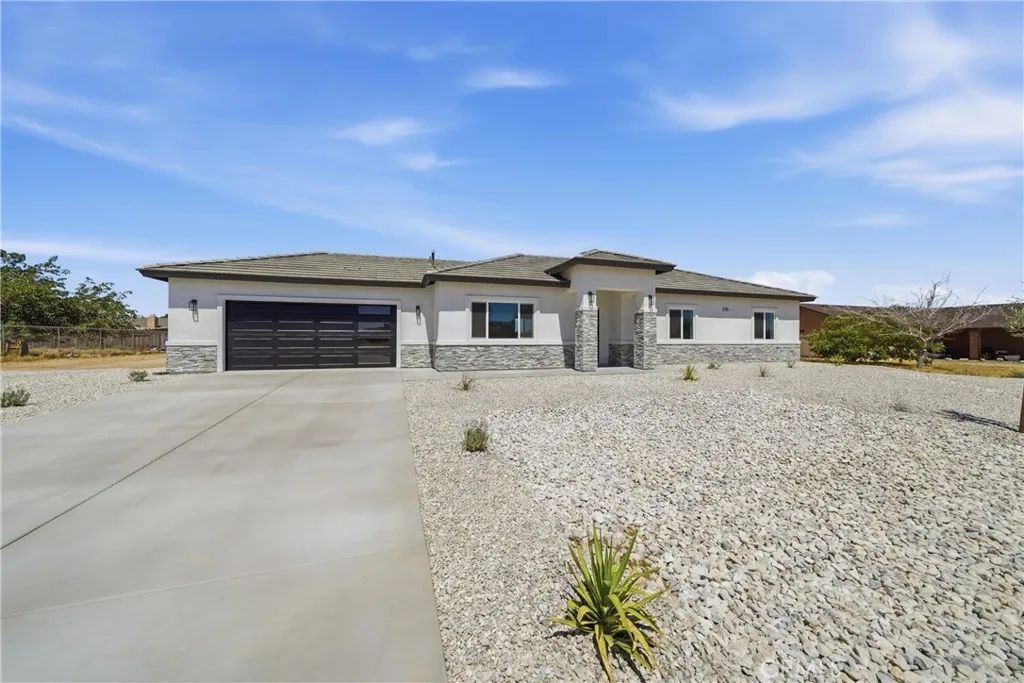 12658 Standing Bear Road, Apple Valley, CA 92308