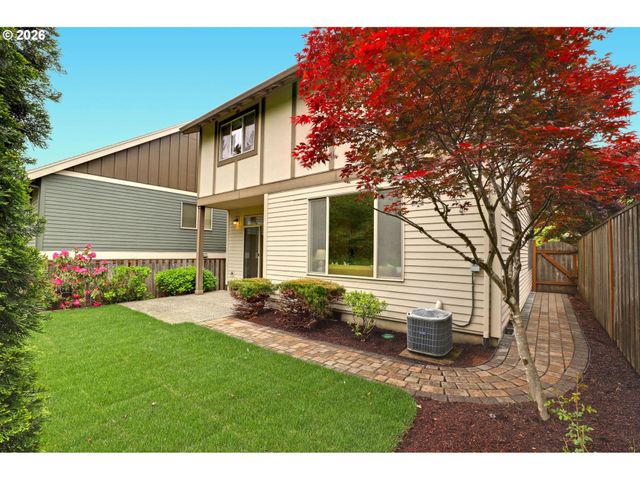 9386 Nw HARVEST HILL Dr, Portland, OR 97229
