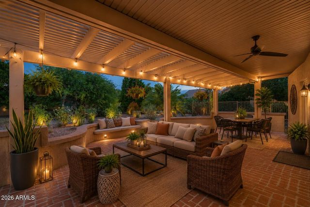 18155 N STERLING Drive, Surprise, AZ 85374