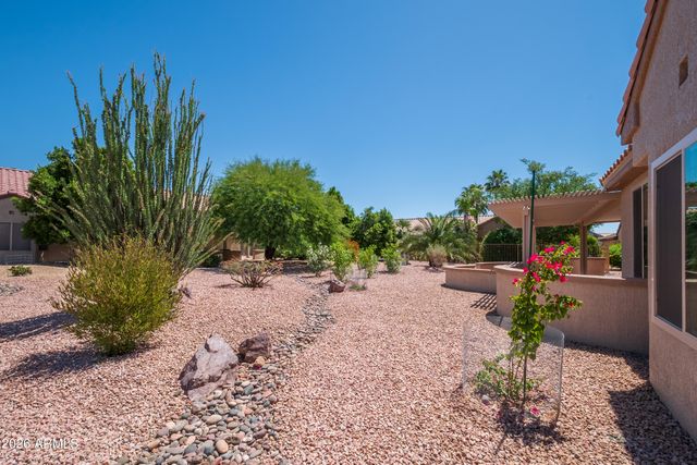18155 N STERLING Drive, Surprise, AZ 85374