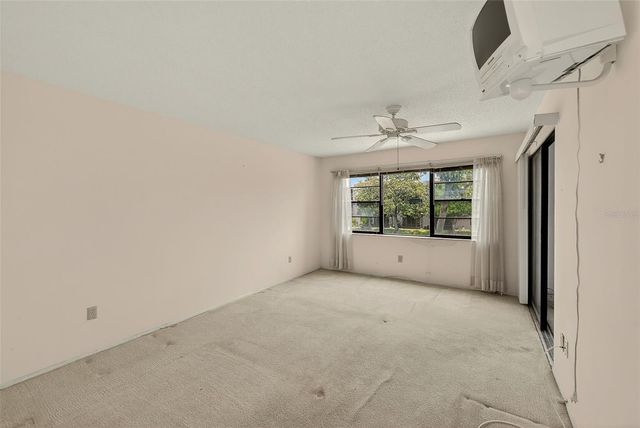 7951 58TH AVENUE N 208, St Petersburg, FL 33709