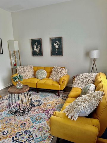 114 17th Street Street, Galveston, TX 77550