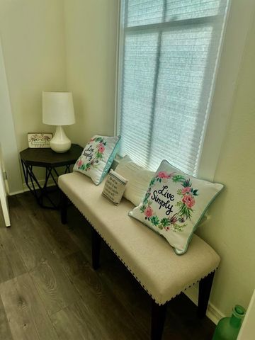 114 17th Street Street, Galveston, TX 77550