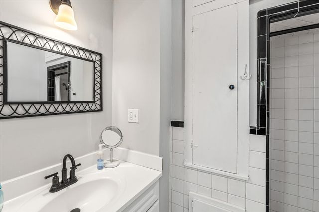 114 17th Street Street, Galveston, TX 77550