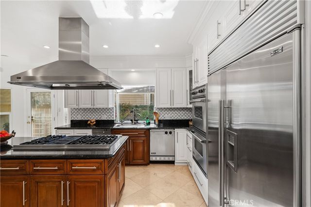 7901 Berger Avenue, Playa Del Rey, CA 90293