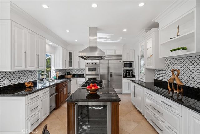 7901 Berger Avenue, Playa Del Rey, CA 90293