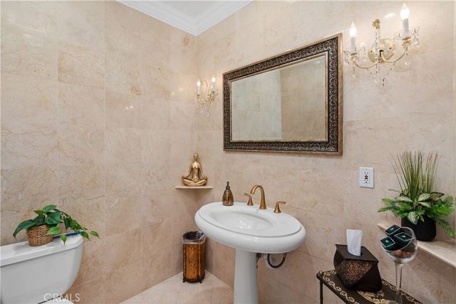 7901 Berger Avenue, Playa Del Rey, CA 90293