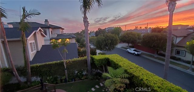 7901 Berger Avenue, Playa Del Rey, CA 90293