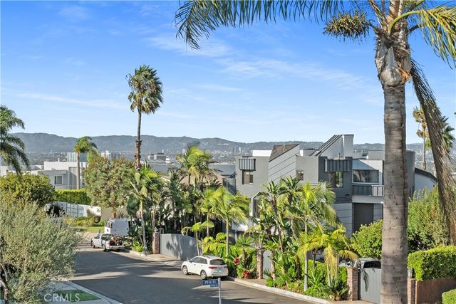 7901 Berger Avenue, Playa Del Rey, CA 90293