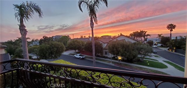 7901 Berger Avenue, Playa Del Rey, CA 90293