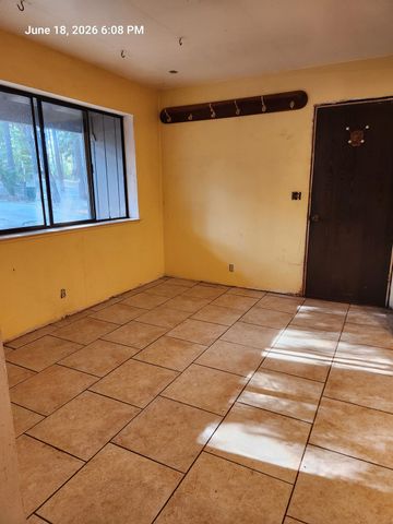 14175 Rollins Park Dr, Grass Valley, CA 95945